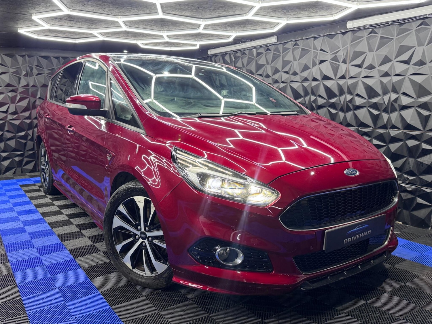 Used Ford S-Max 2019 for sale - 76997646: Photo 6