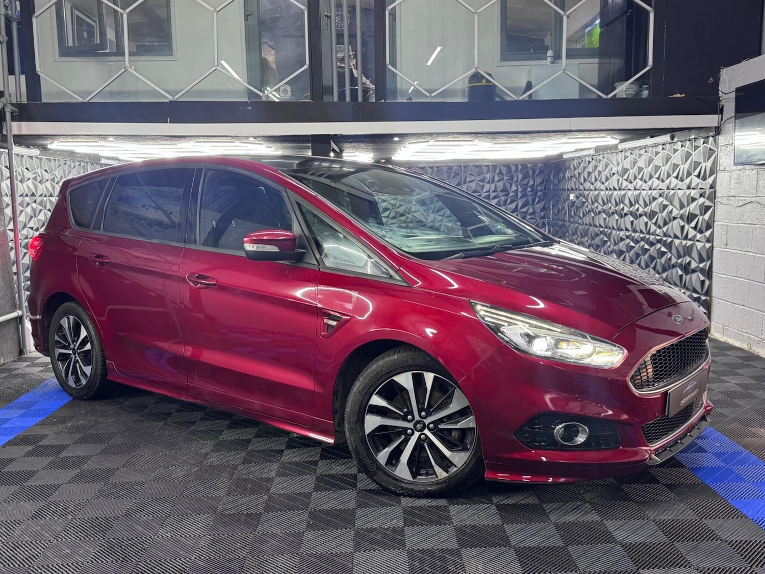 Used Ford S-Max 2019 for sale - 76997646: Photo 8