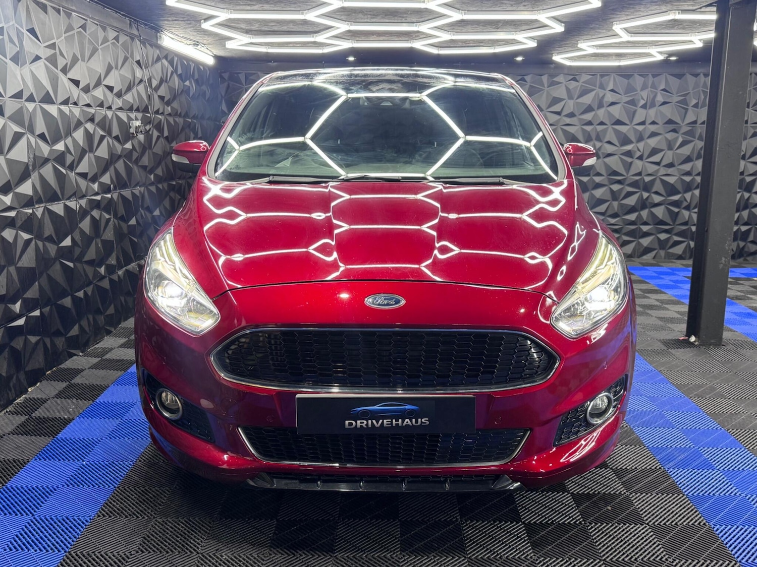 Used Ford S-Max 2019 for sale - 76997646: Photo 9