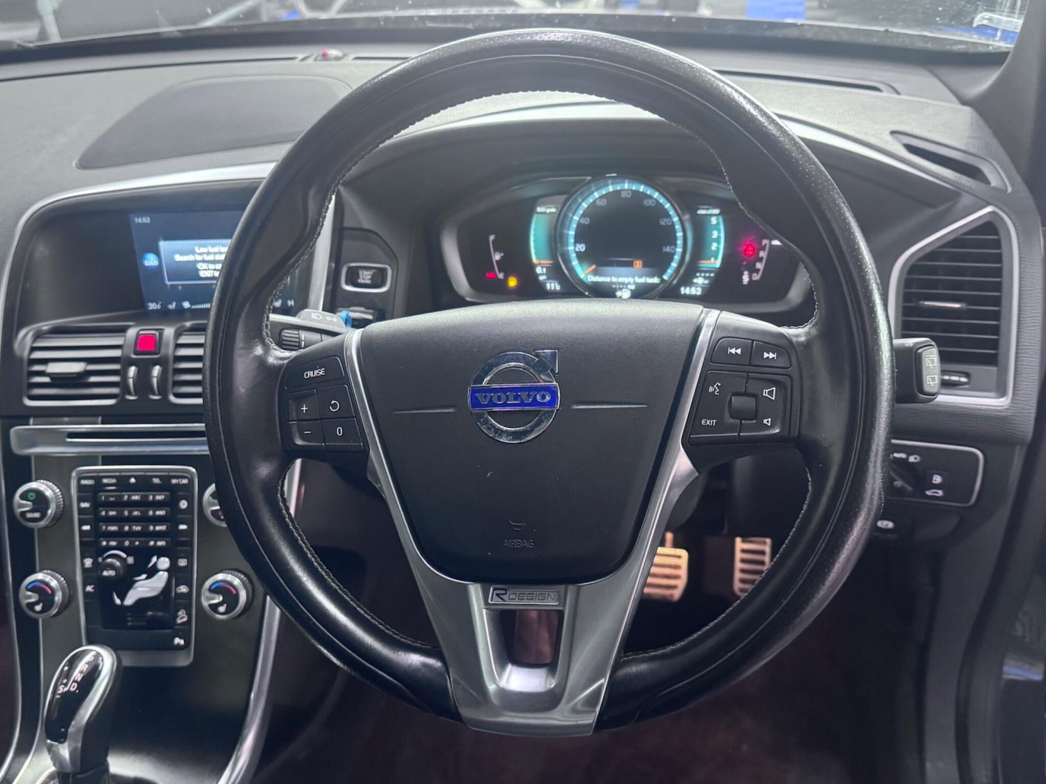 Used Volvo XC60 2014 for sale - 77290947: Photo 28