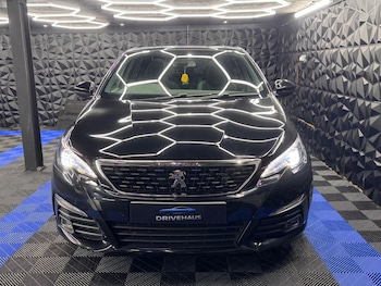 Used Peugeot 308 2018 for sale - 77412157: Photo