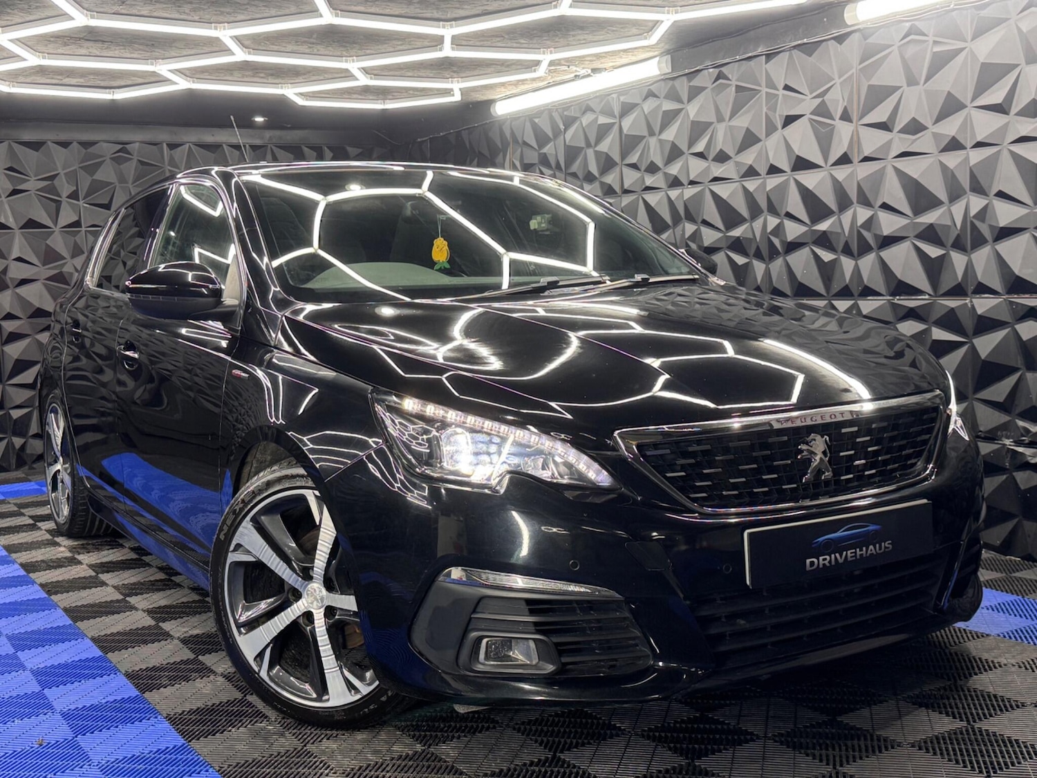 Used Peugeot 308 2018 for sale - 77412157: Photo 6