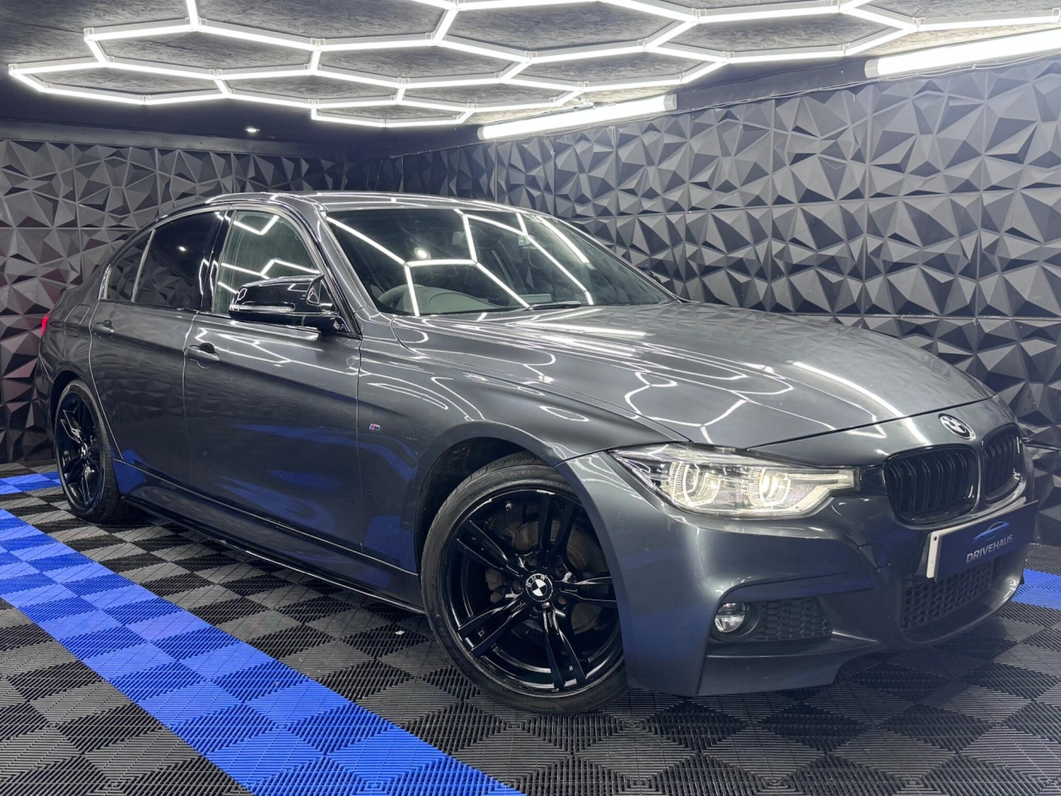 Used BMW 3 Series for sale - 76727481: Photo 1