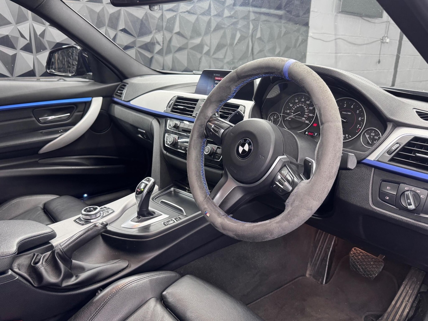 Used BMW 3 Series for sale - 76727481: Photo 22