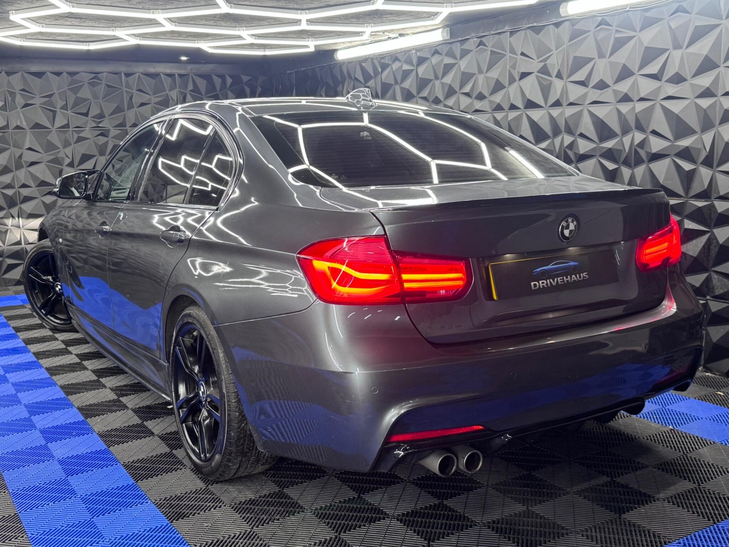 Used BMW 3 Series for sale - 76727481: Photo 3