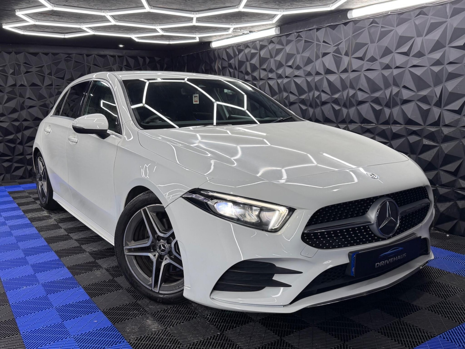 Used Mercedes-Benz A-Class 2019 for sale - 77291907: Photo 1