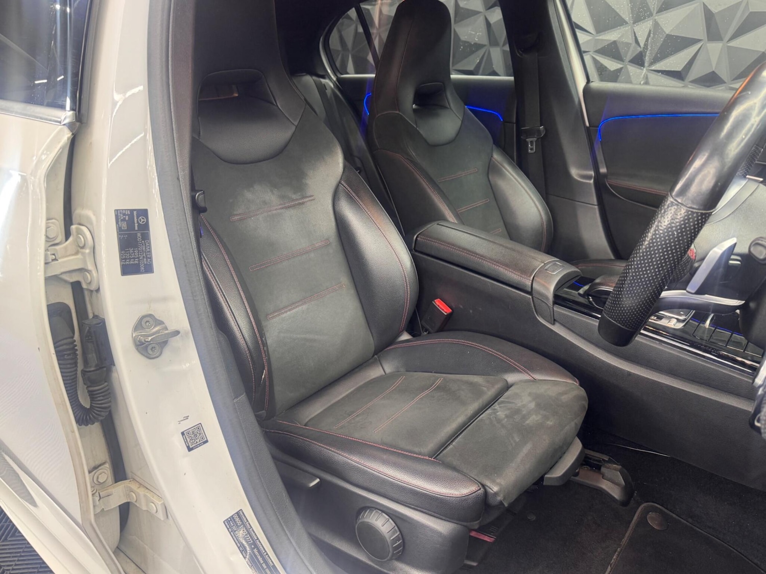 Used Mercedes-Benz A-Class 2019 for sale - 77291907: Photo 28