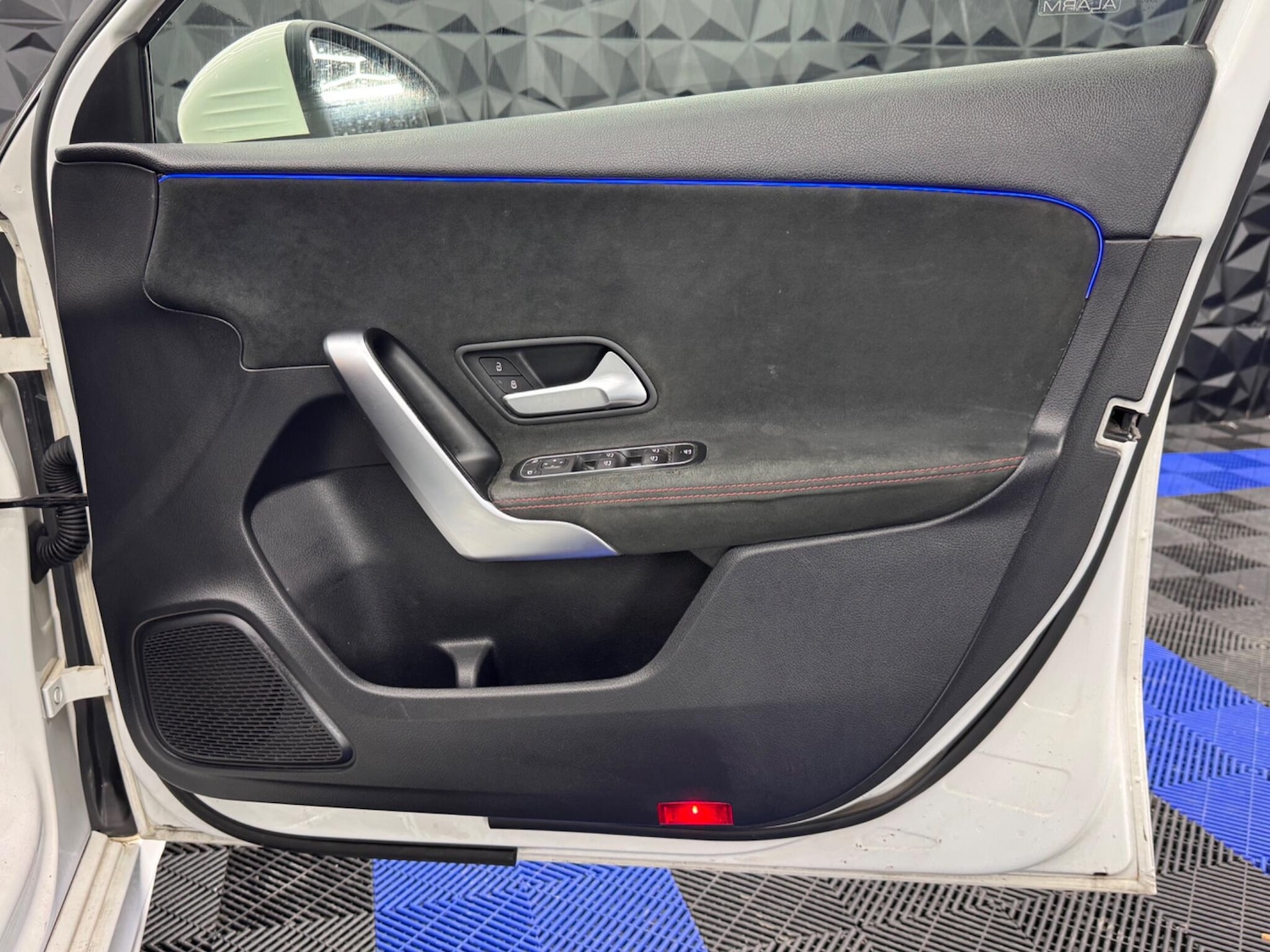 Used Mercedes-Benz A-Class 2019 for sale - 77291907: Photo 30