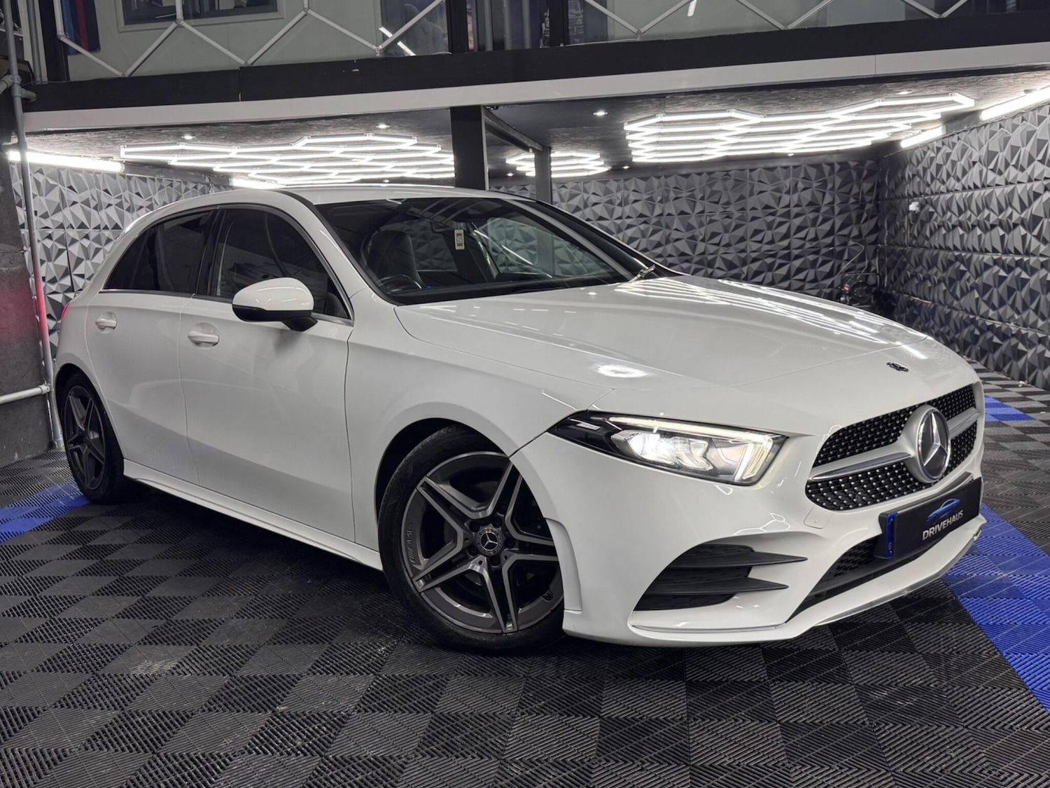 Used Mercedes-Benz A-Class 2019 for sale - 77291907: Photo 4