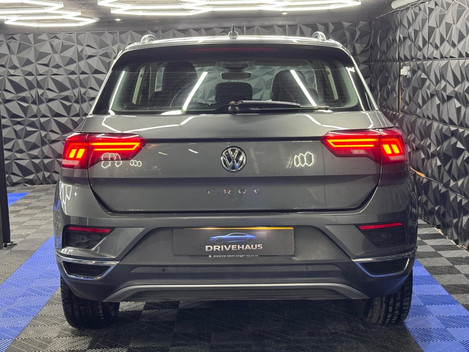 Used Volkswagen T-Roc 2018 for sale - 78148054: Photo 15