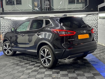 Used Nissan Qashqai 2017 for sale - 75492883: Photo