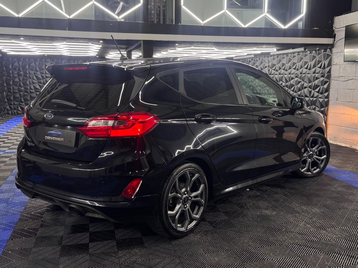 Used Ford Fiesta 2019 for sale - 77029056: Photo 23