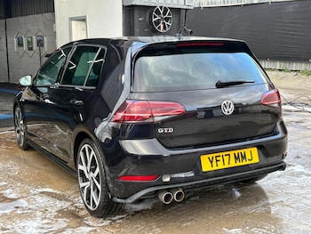 Used Volkswagen Golf 2017 for sale - 76608036: Photo