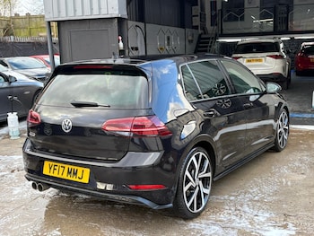 Used Volkswagen Golf 2017 for sale - 76608036: Photo