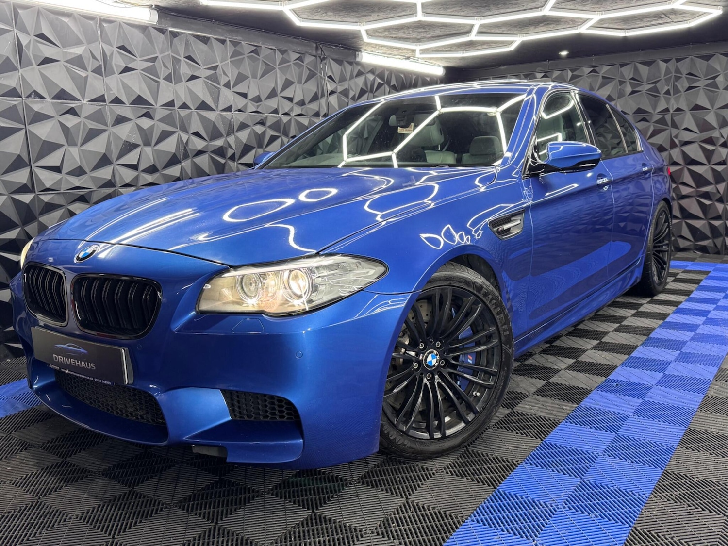 Used BMW M5 2013 for sale - 77291833: Photo 13