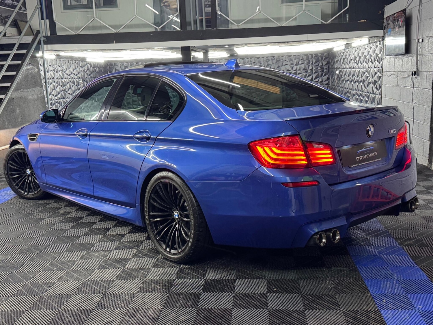 Used BMW M5 2013 for sale - 77291833: Photo 15