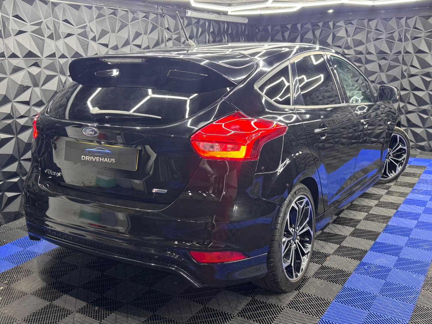 Used Ford Focus 2017 for sale - 77131157: Photo 20