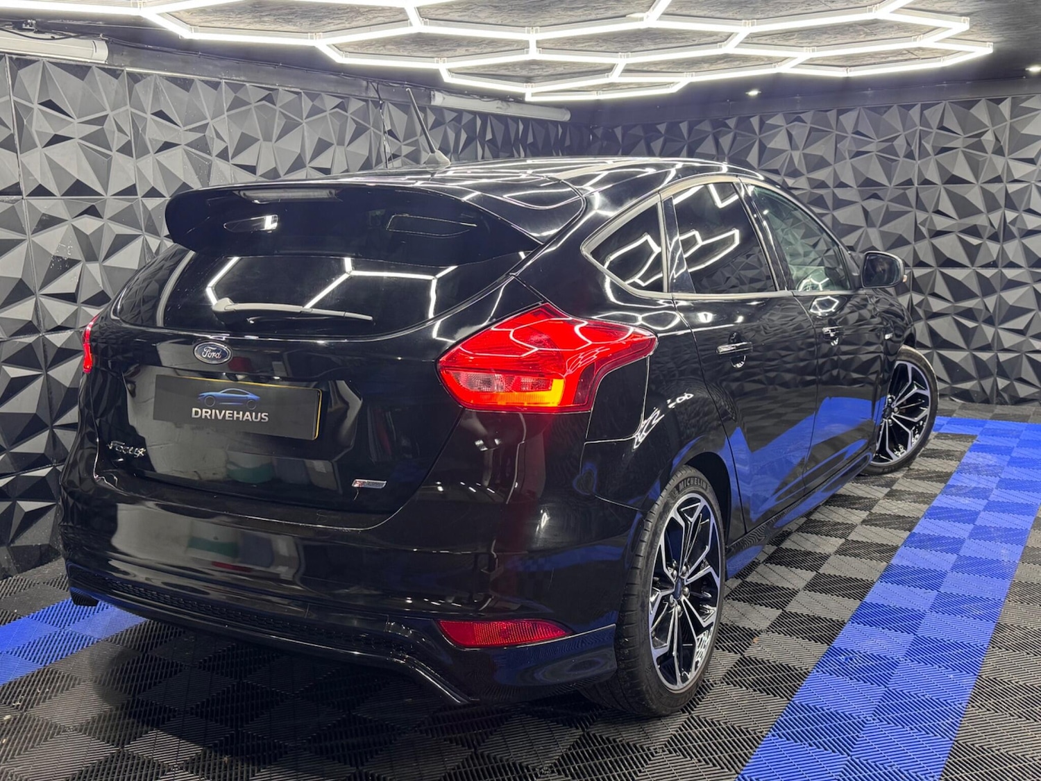 Used Ford Focus 2017 for sale - 77131157: Photo 21