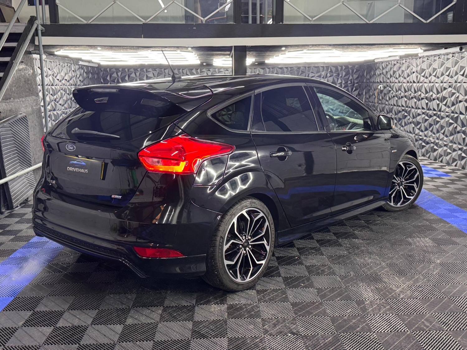 Used Ford Focus 2017 for sale - 77131157: Photo 22