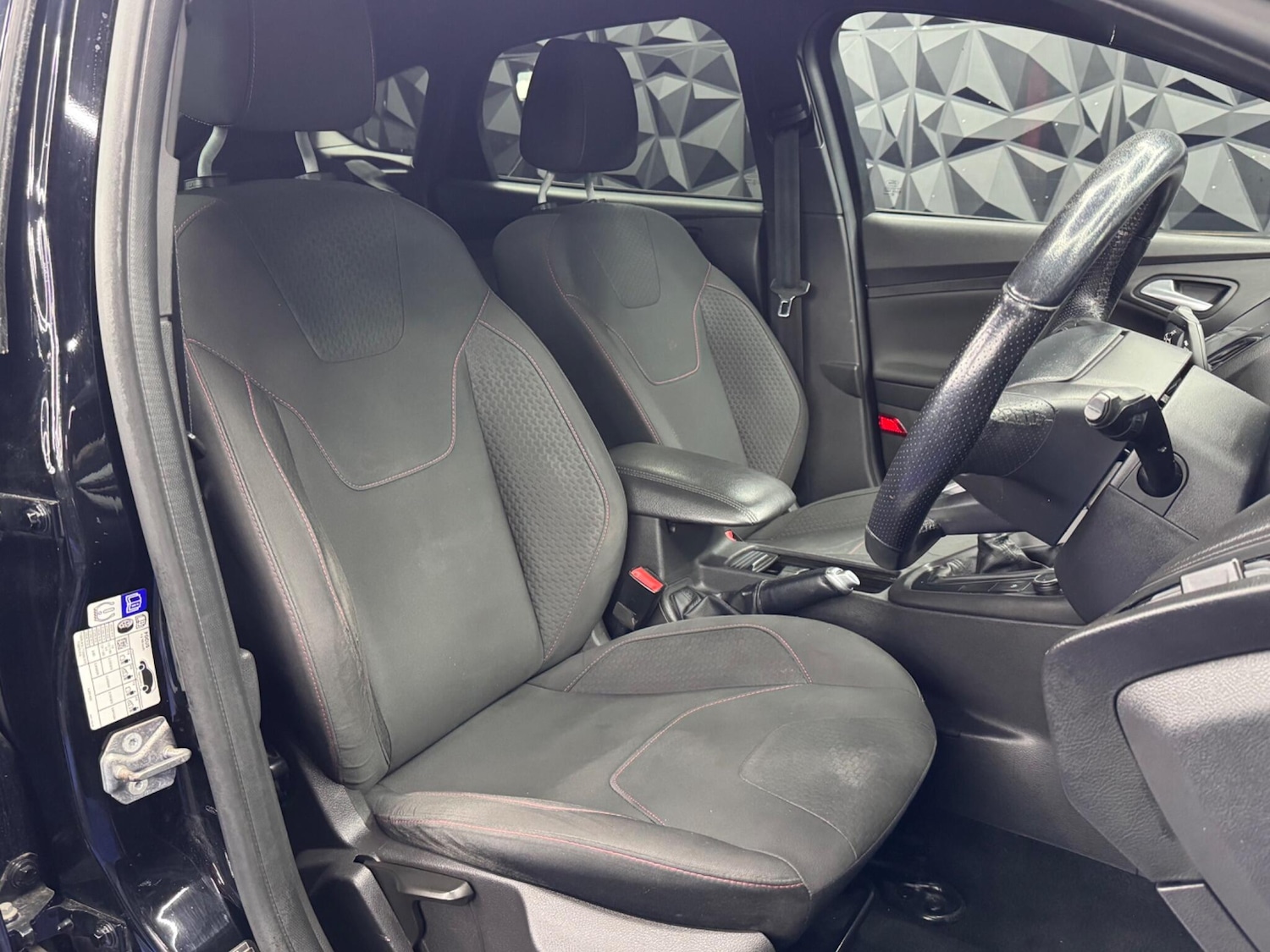 Used Ford Focus 2017 for sale - 77131157: Photo 25