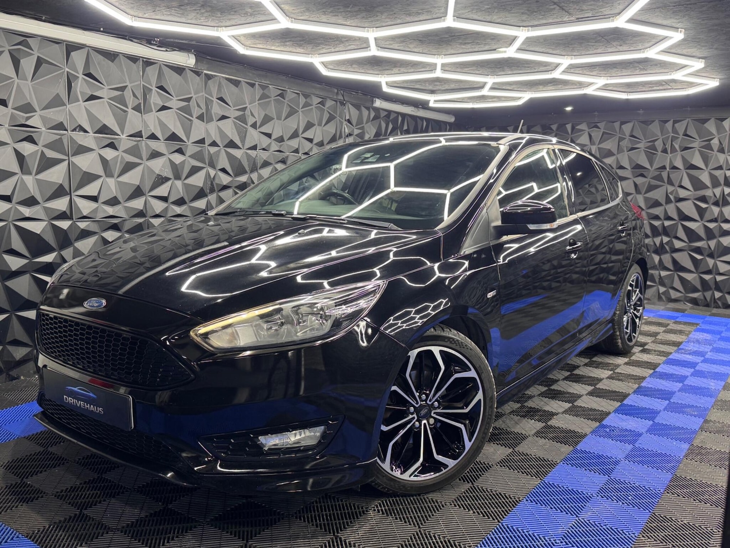 Used Ford Focus 2017 for sale - 77131157: Photo 38