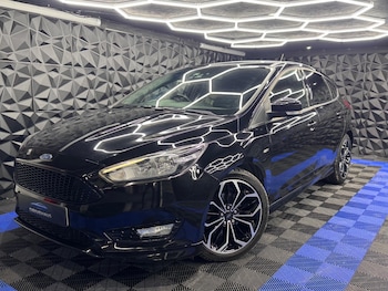 Used Ford Focus 2017 for sale - 77131157: Photo