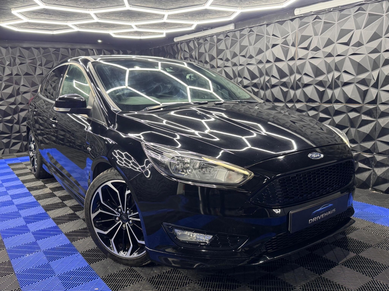 Used Ford Focus 2017 for sale - 77131157: Photo 7