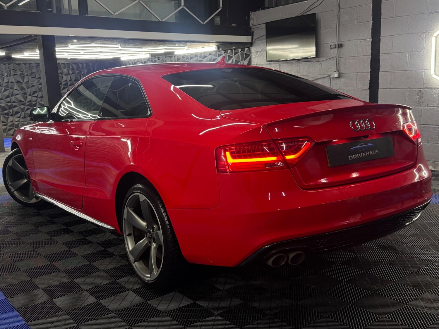 Used Audi A5 2015 for sale - 77082144: Photo 4