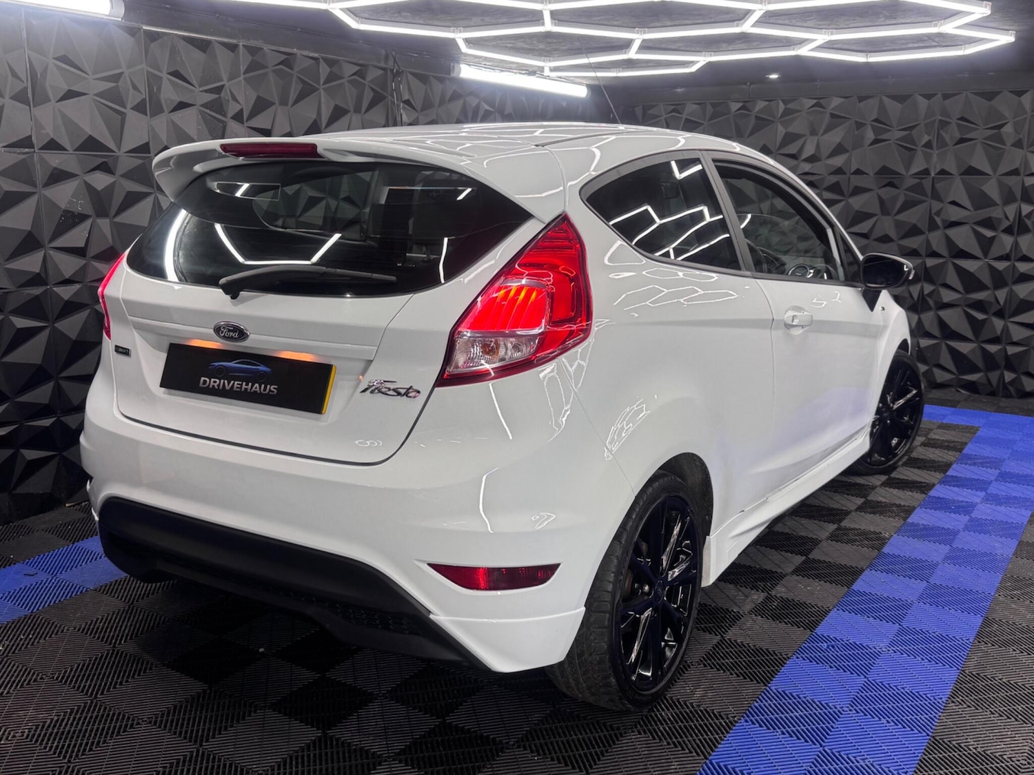 Used Ford Fiesta 2016 for sale - 78048239: Photo 24