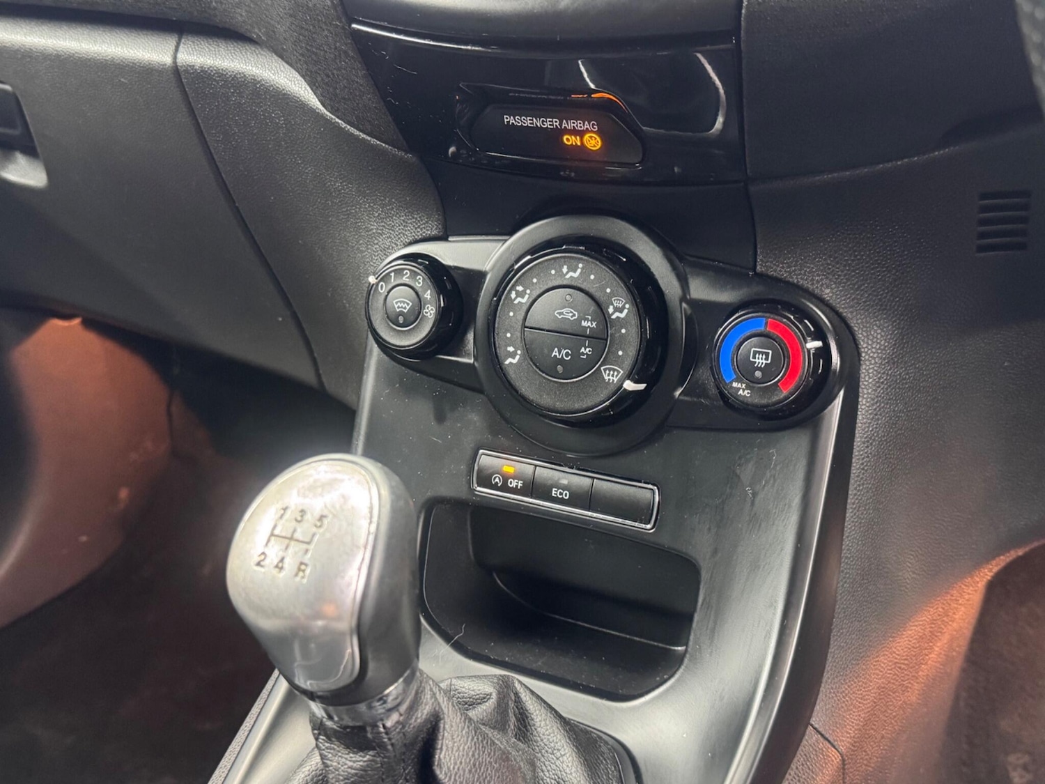 Used Ford Fiesta 2016 for sale - 78048239: Photo 25