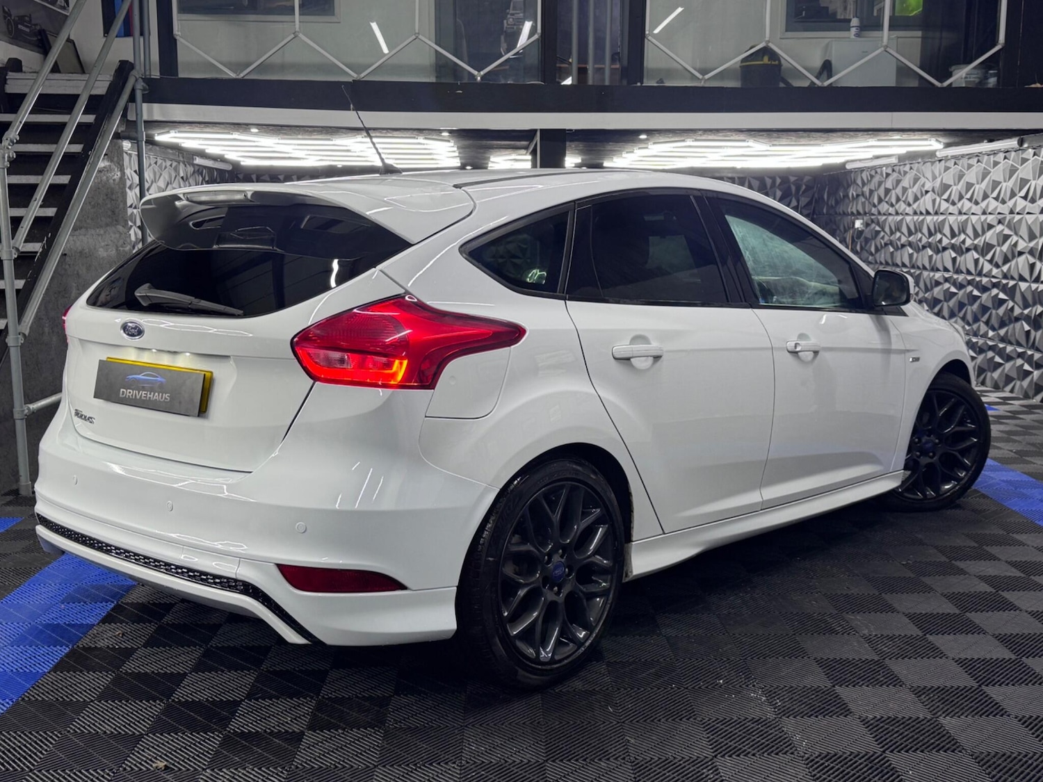 Used Ford Focus 2017 for sale - 76607709: Photo 25