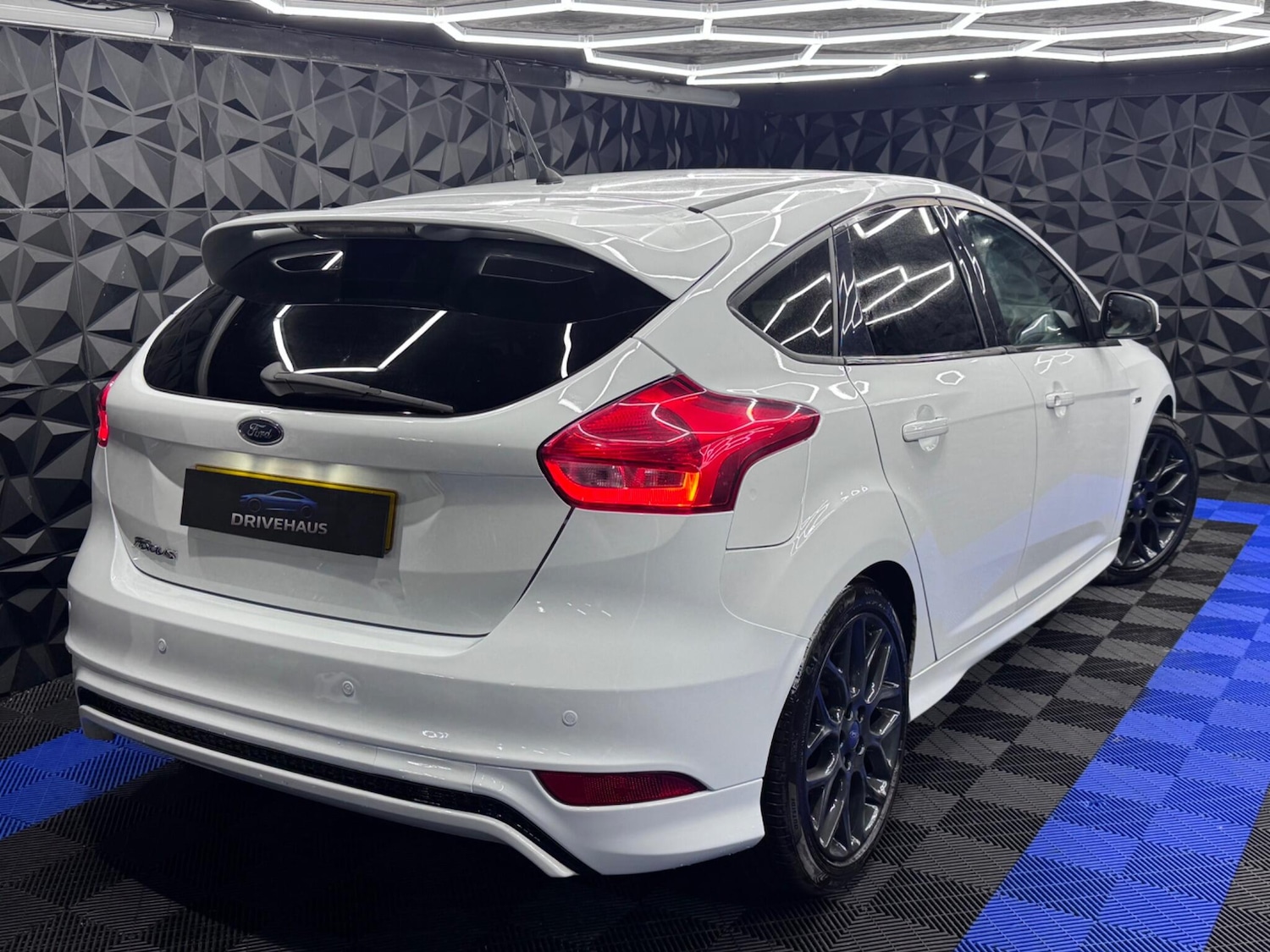 Used Ford Focus 2017 for sale - 76607709: Photo 26