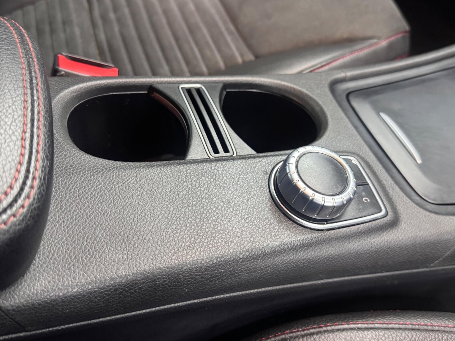 Used Mercedes-Benz A-Class for sale - 77538645: Photo 37