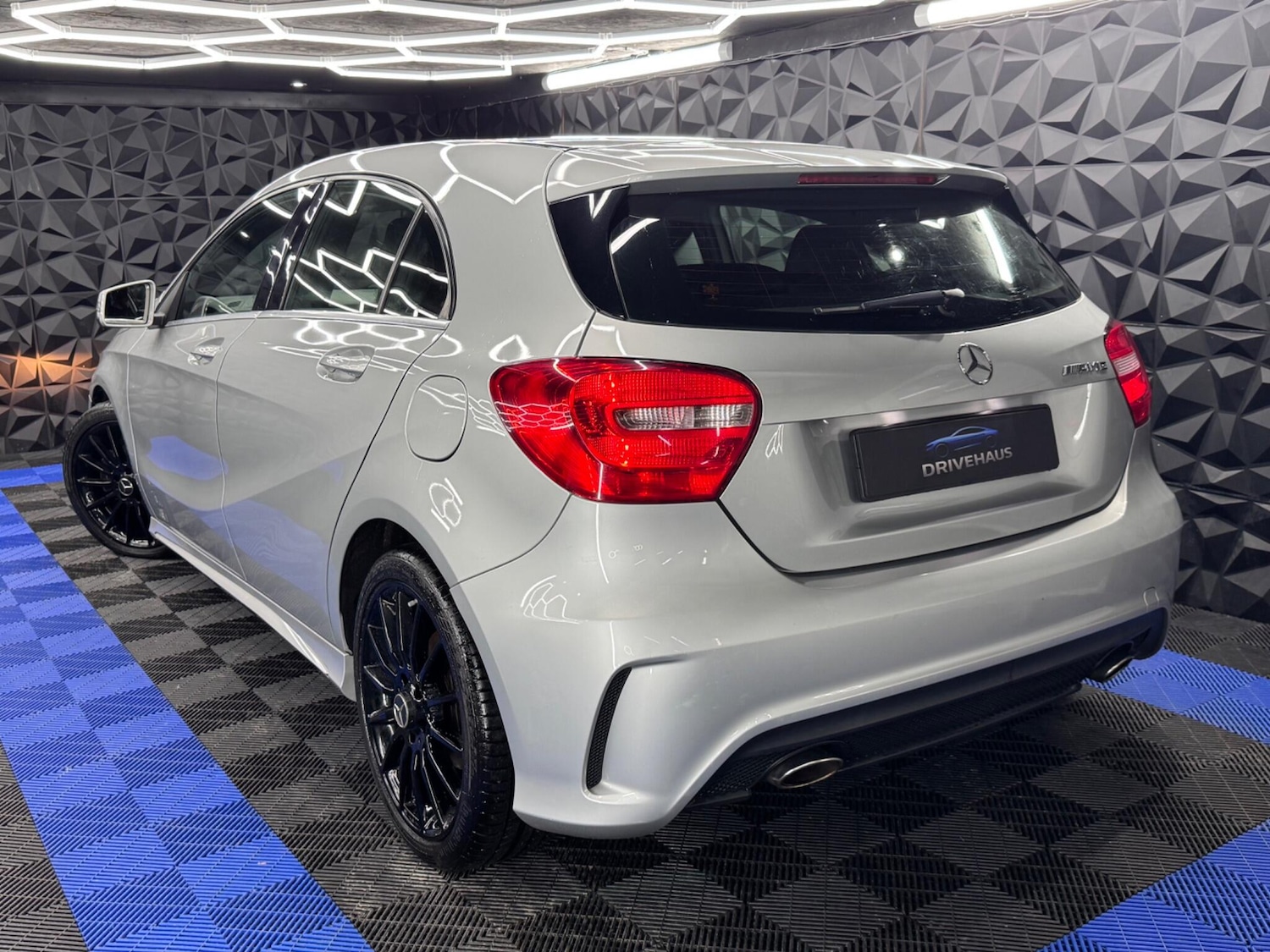 Used Mercedes-Benz A-Class for sale - 77538645: Photo 4