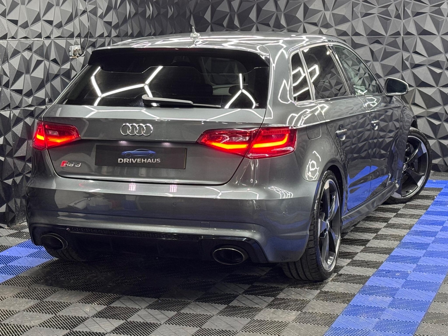 Used Audi RS3 2015 for sale - 77898243: Photo 6