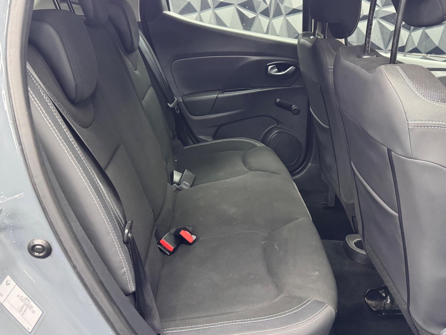 Used Renault Clio for sale - 77696501: Photo 25