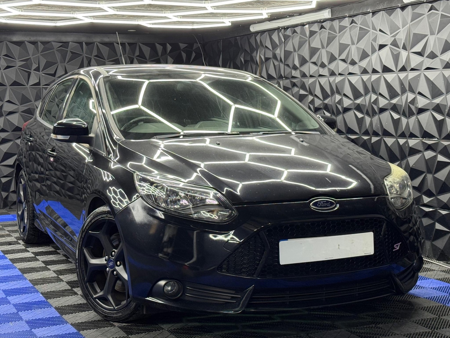 Used Ford Focus 2014 for sale - 77290951: Photo 1