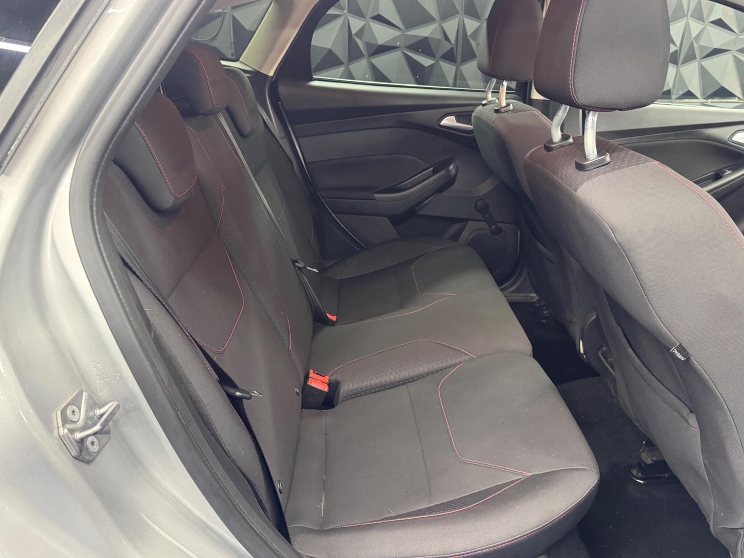 Used Ford Focus 2015 for sale - 77131102: Photo 28