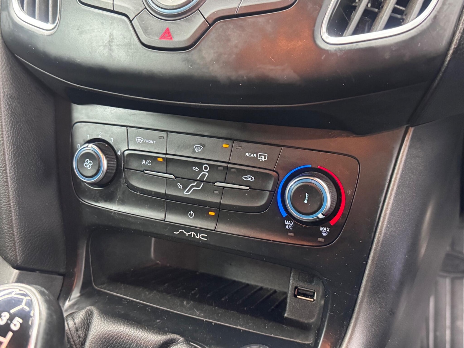 Used Ford Focus 2015 for sale - 77131102: Photo 29