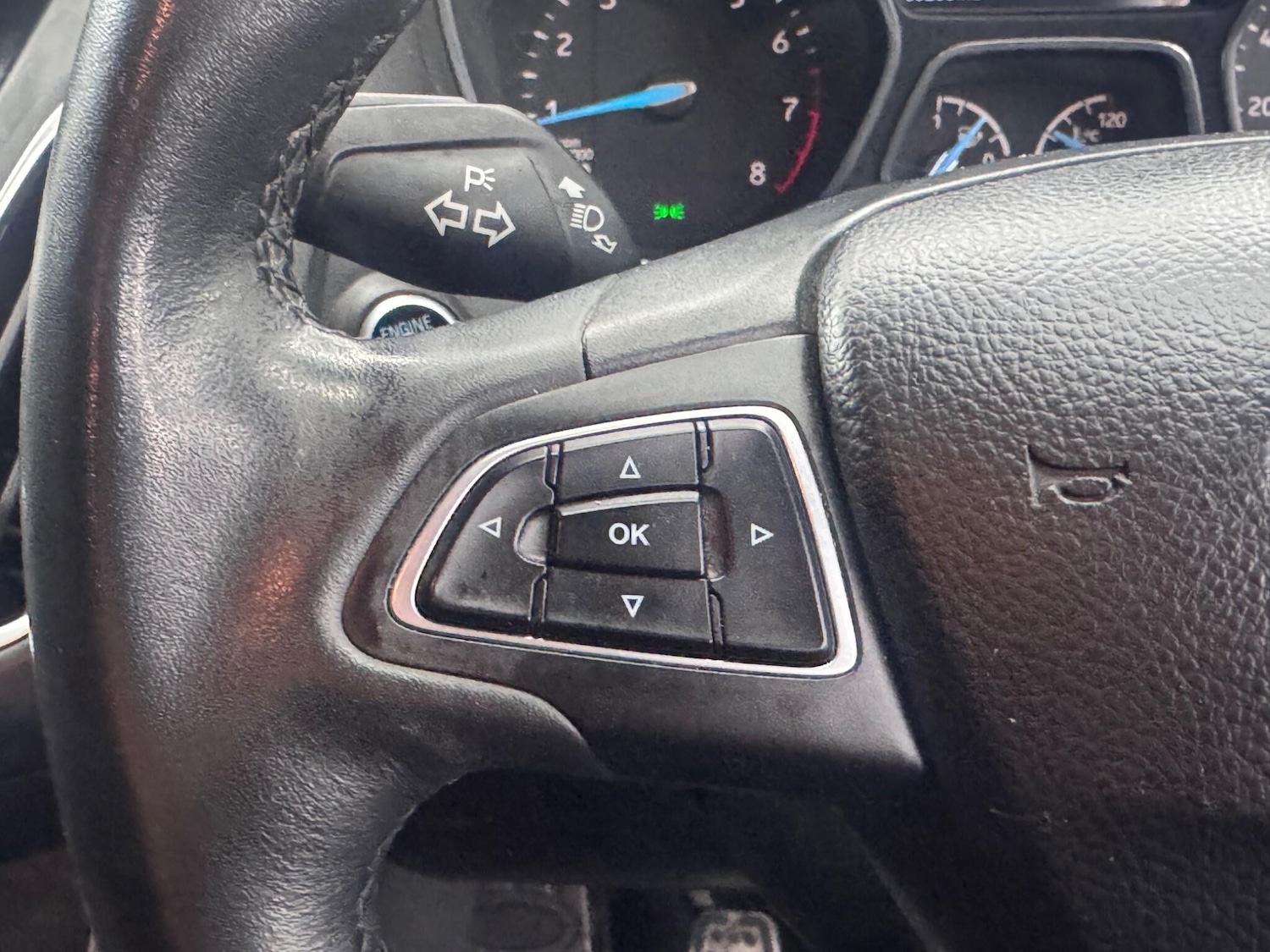 Used Ford Focus 2015 for sale - 77131102: Photo 32