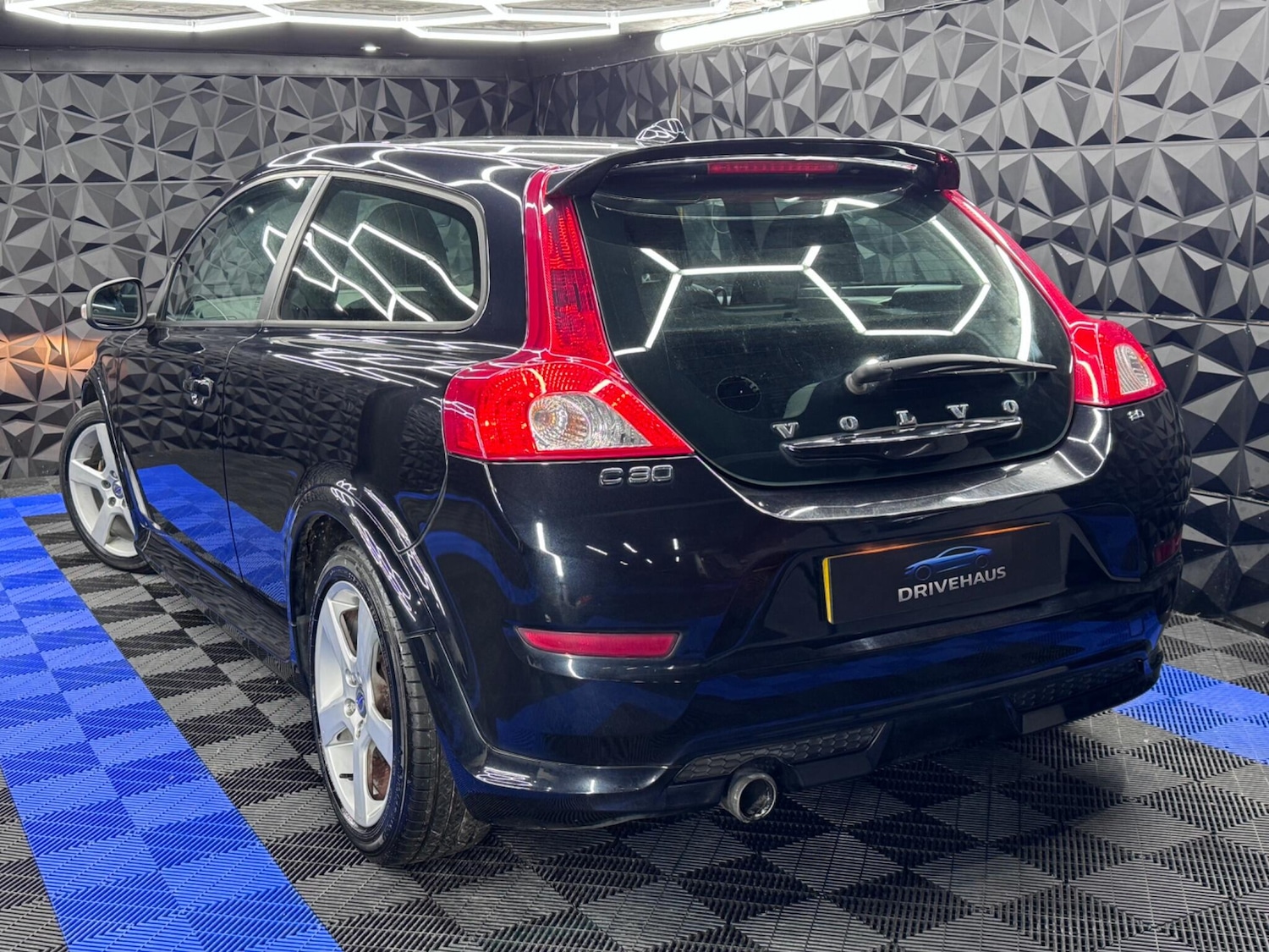 Used Volvo C30 2012 for sale - 76423698: Photo 15