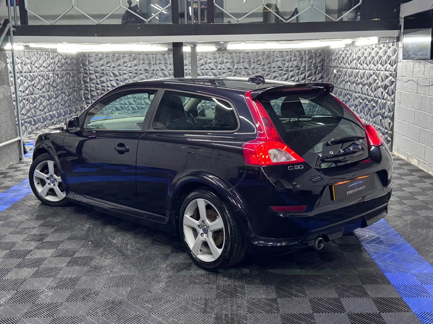 Used Volvo C30 2012 for sale - 76423698: Photo 16