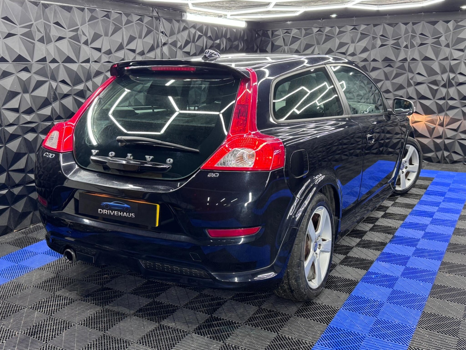 Used Volvo C30 2012 for sale - 76423698: Photo 24