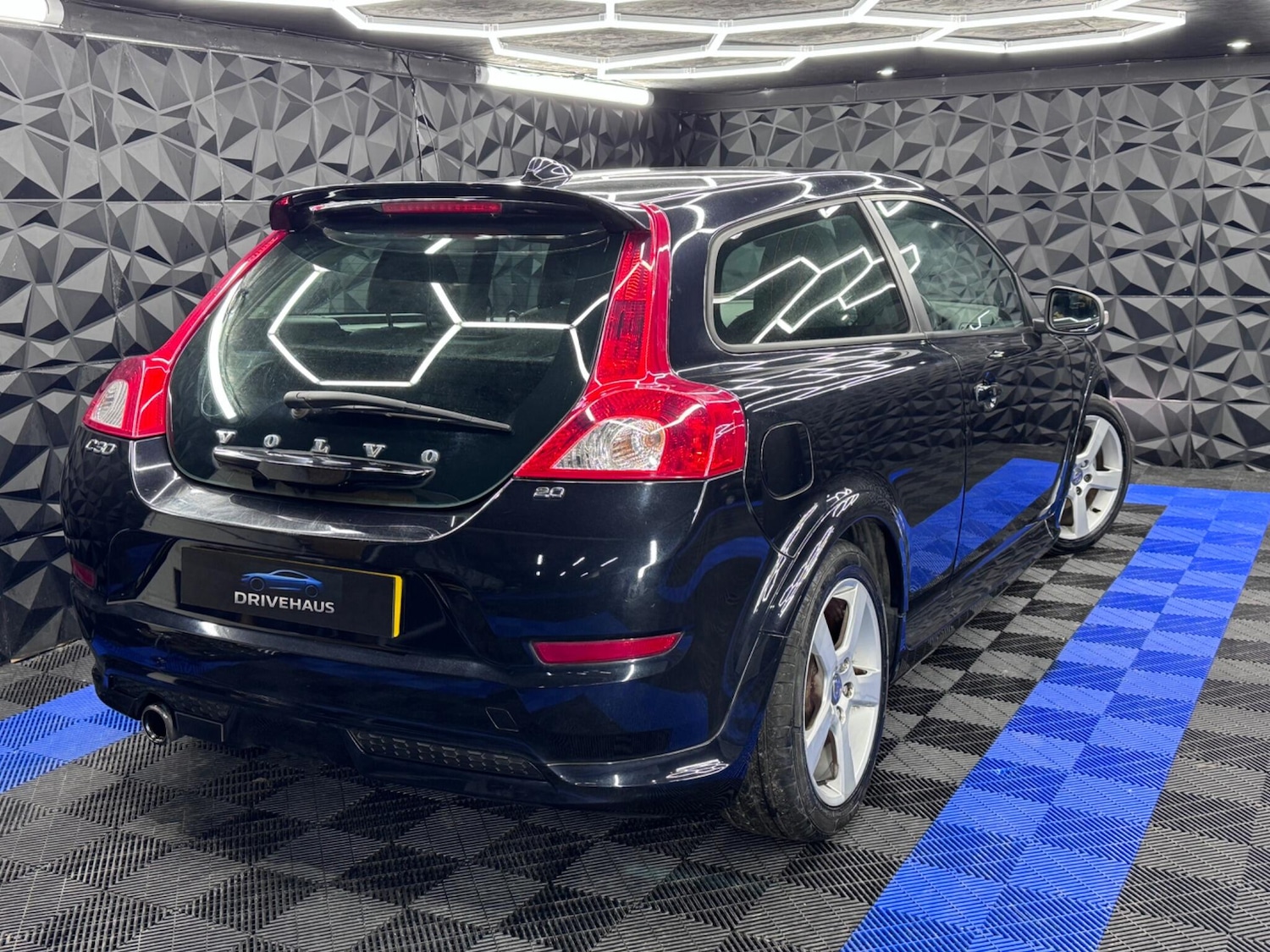 Used Volvo C30 2012 for sale - 76423698: Photo 25