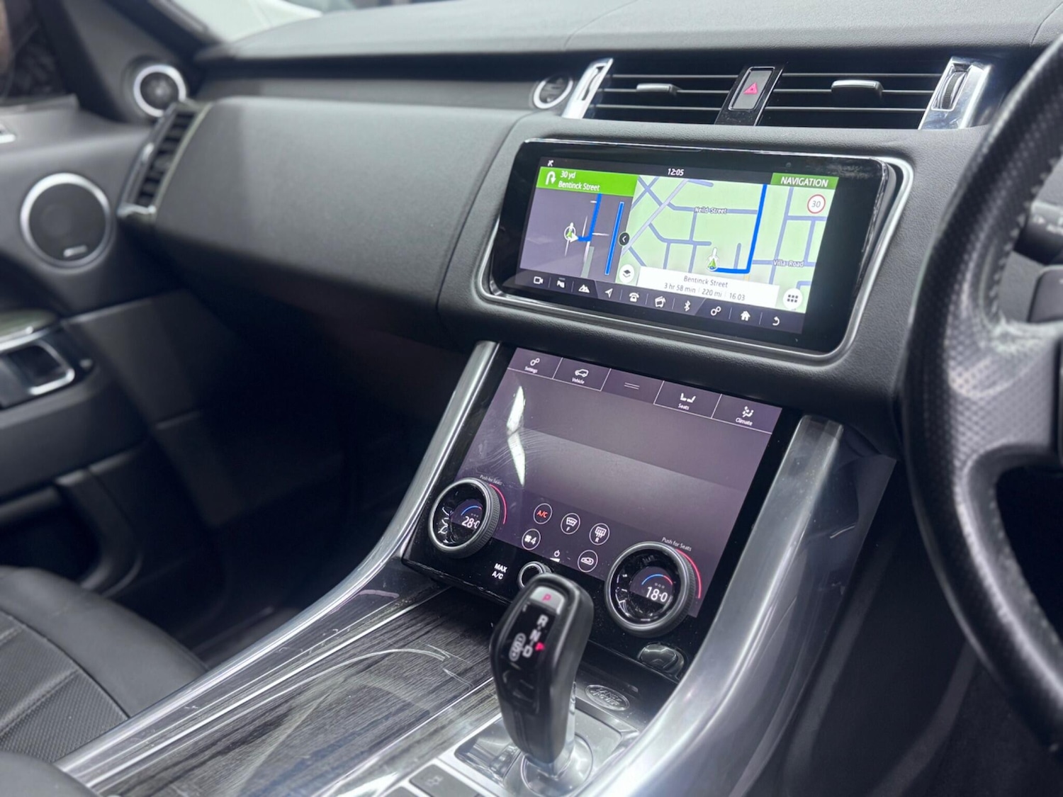 Used Land Rover Range Rover Sport 2018 for sale - 76742613: Photo 24