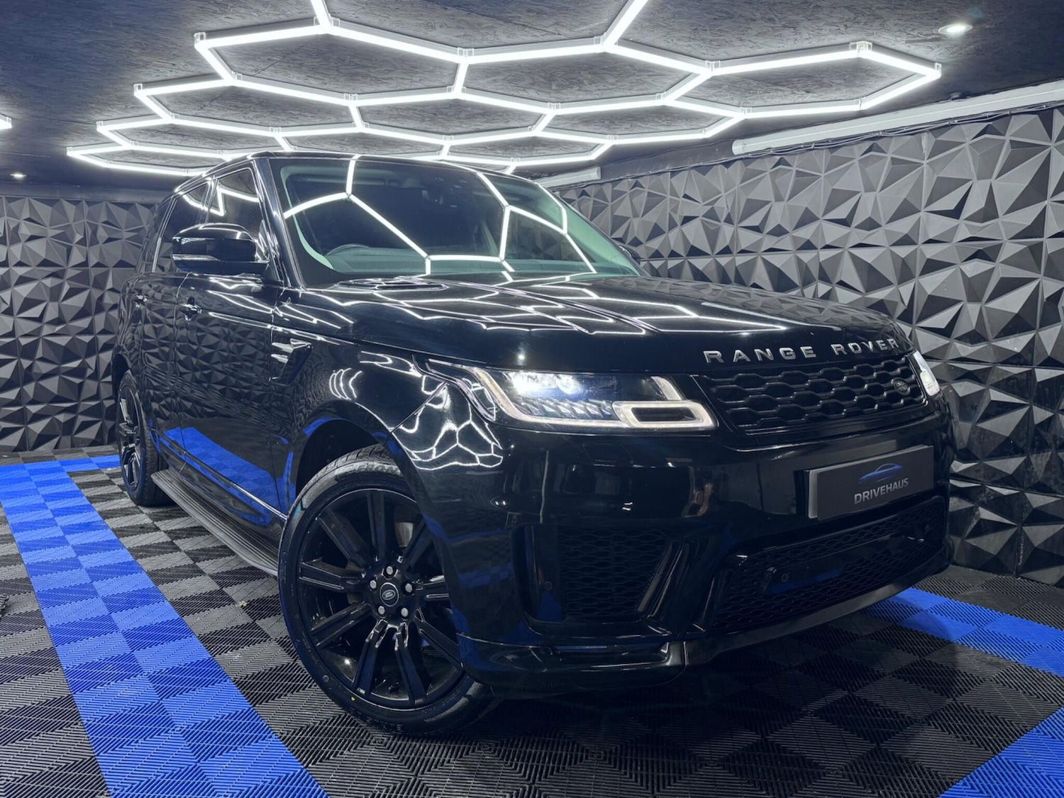 Used Land Rover Range Rover Sport 2018 for sale - 76742613: Photo 38