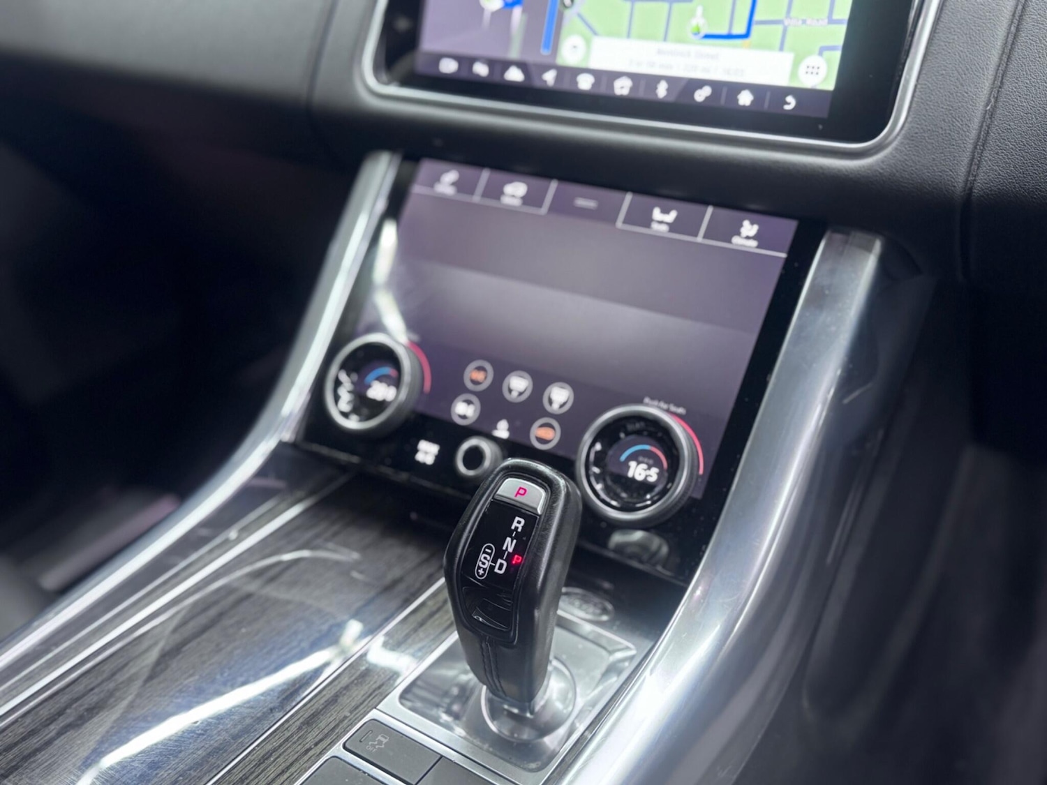 Used Land Rover Range Rover Sport 2018 for sale - 76742613: Photo 39