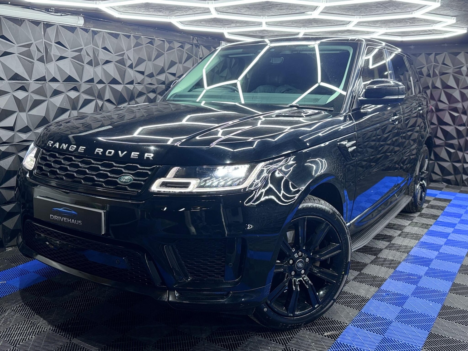 Used Land Rover Range Rover Sport 2018 for sale - 76742613: Photo 41