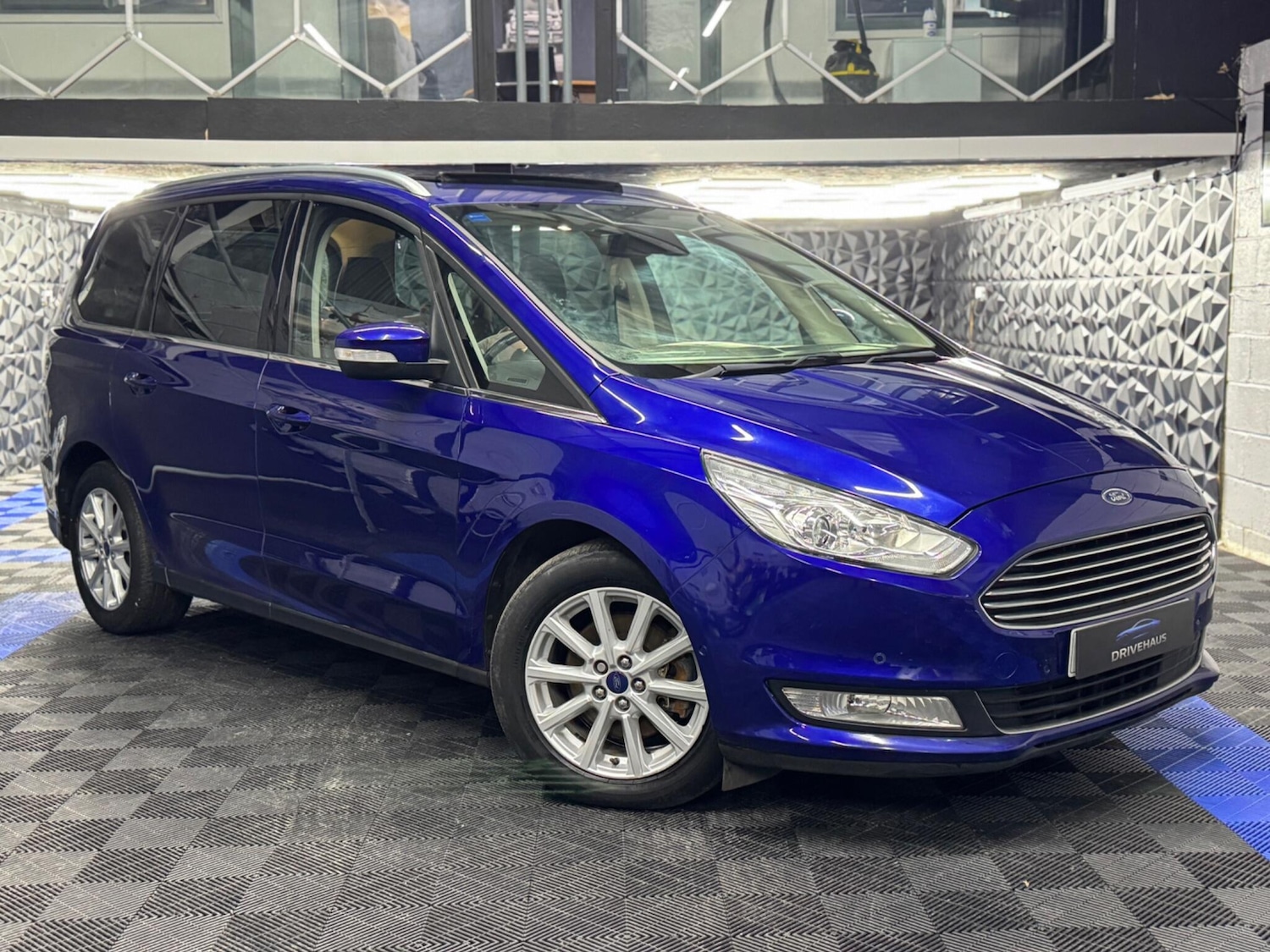 Used Ford Galaxy 2017 for sale - 77291988: Photo 8