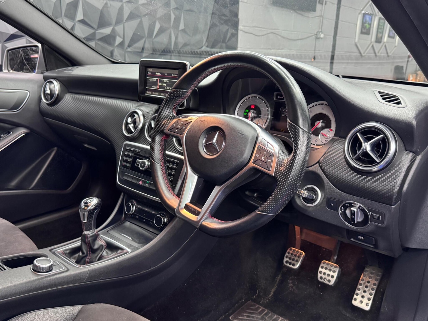 Used Mercedes-Benz A-Class for sale - 76538825: Photo 25